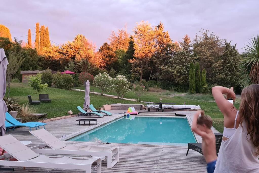 Chalet Bois Cosy Avec Piscine Aix Nature Aix-en-Provence Exteriér fotografie